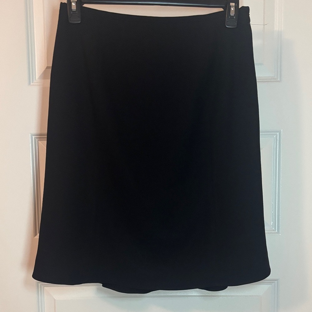 Giorgio Armani Black A Line Midi lined Skit SZ 44 US 10/12 100% Virgin Wool